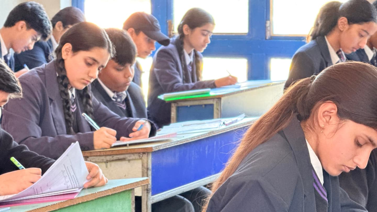 RK International School campus building in Nabahi, Sarkaghat, Mandi, Himachal Pradesh — CBSE boarding school